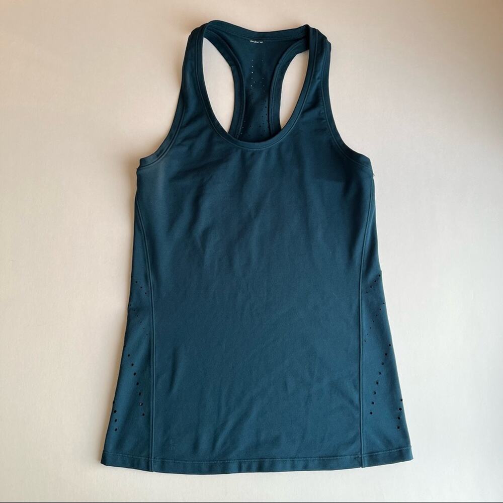 ATHLETA Racerback Tank Workout Yoga